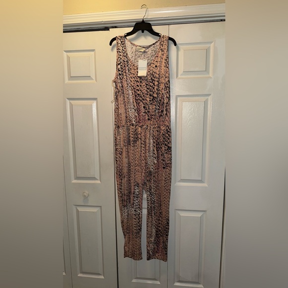 Peach Coral Jumpsuit - Picture 5 of 6